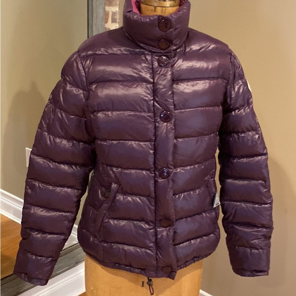 Moncler women’s short down jacket size 4 - Picture 2 of 6